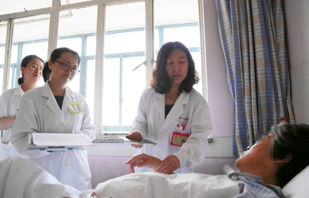 因为|女儿不生二胎，妈妈生？“断后思想”伤害了多少家庭，你家有吗？