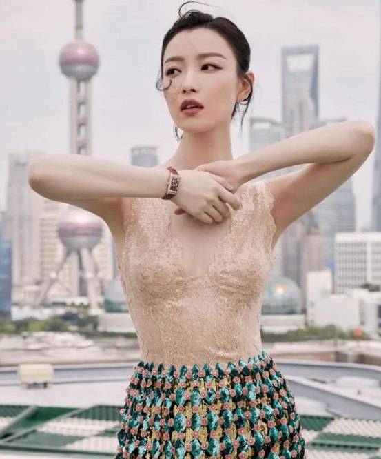 鞠婧祎|适合复古风的女星:阚清子直接出教程,鞠婧祎倪妮都有出圈图