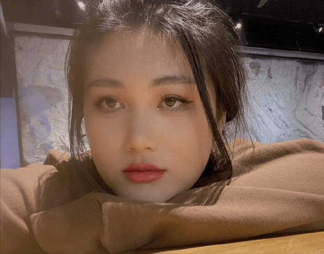 凡清 来自搜狐网