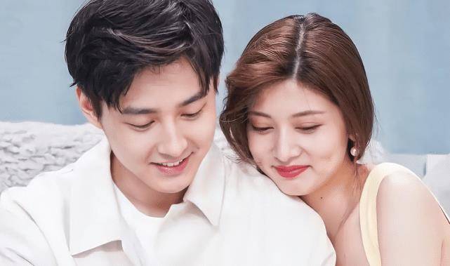 心动4 男1女4就餐被偶遇 小孔脸胖了一圈 与马董坐街头拍照 孔汝淳