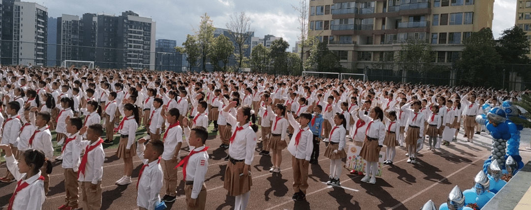 神兽|现场直击！贵阳多所学校的神兽“归笼”