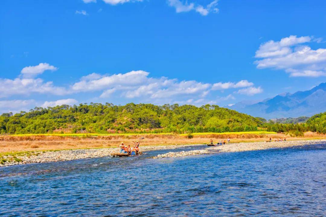 最美家乡河丨龙川江流淌过腾冲的春夏秋冬