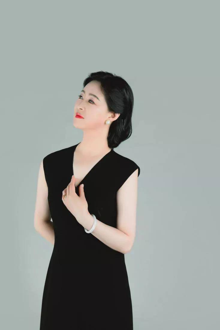 北师大书画协会会长李木兰:笔墨青山作品鉴赏