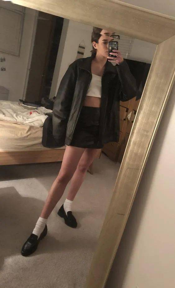 黑色|今年的乐福鞋，配双袜子才时髦