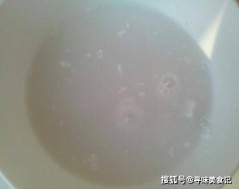 时间|广东特色小吃肠粉,晶莹剔透香糯Q弹,我家孩子早餐隔三差五要吃