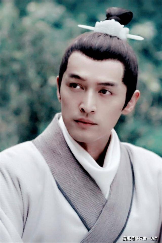 1、胡歌演的每一步电视剧都被观众评价为:良心之作!他有着极丰富的情感