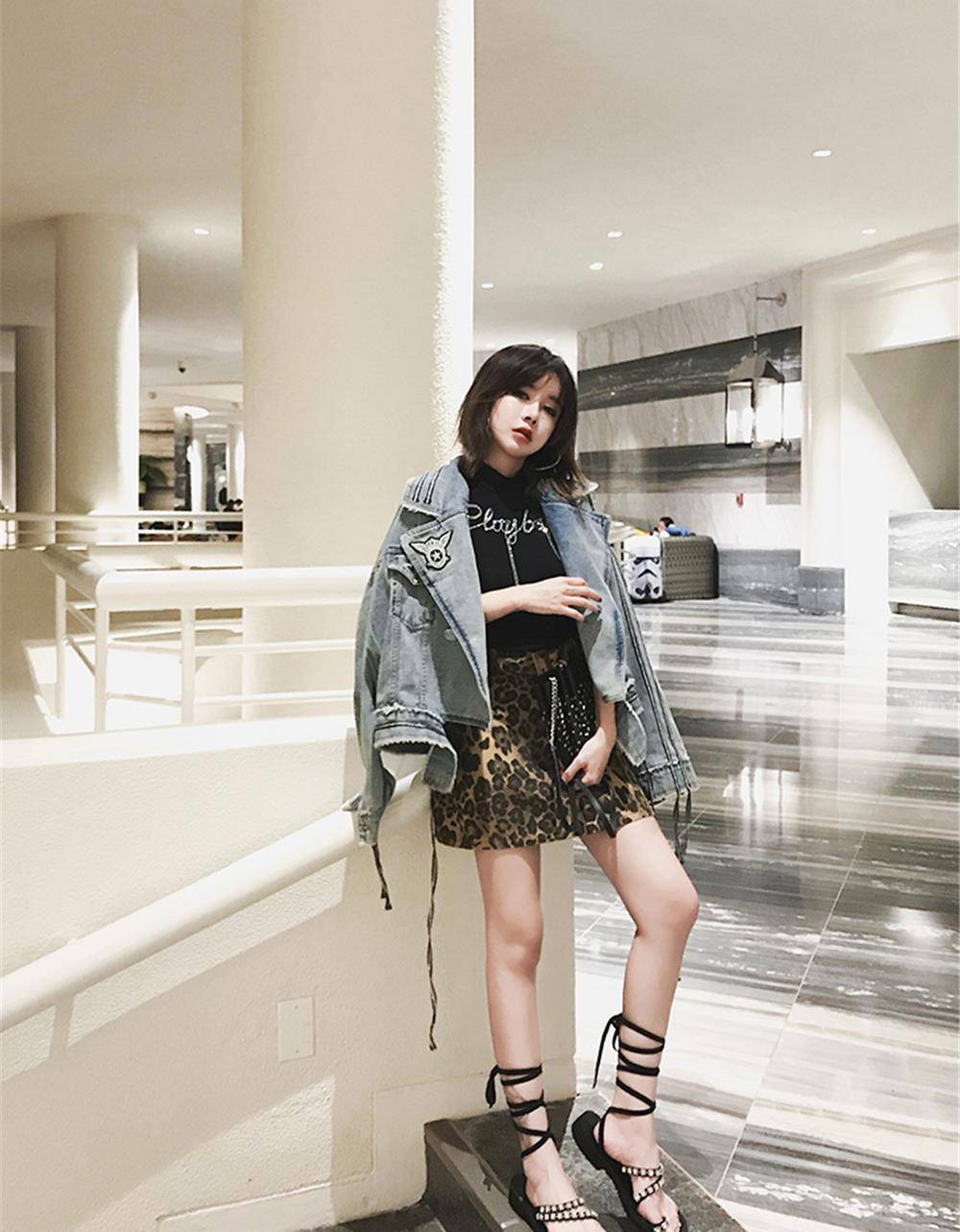 感觉|风衣已经“失宠”了，看看这4套初秋高级感LOOK，知性大方又气质