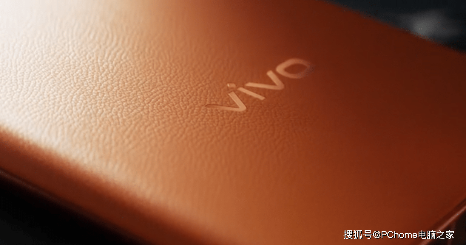 蔡司|vivo X70 Pro+真机亮相 蔡司镜头+素皮后壳尽显格调