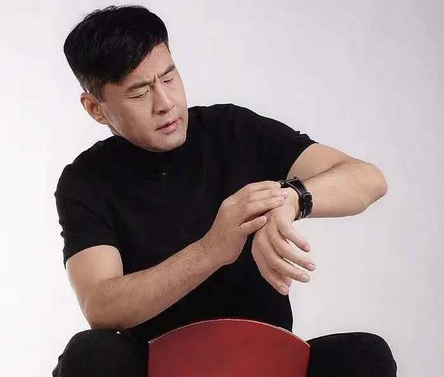 于荣光|97版《天龙八部》“兰剑”雷晴雯炮轰于荣光：你对得起金庸吗？