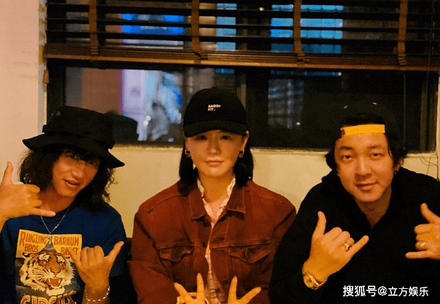 馬思純小樂深夜組局，蔣雯麗盛裝出席，男友次日發文爆粗口！ 娛樂 第2張