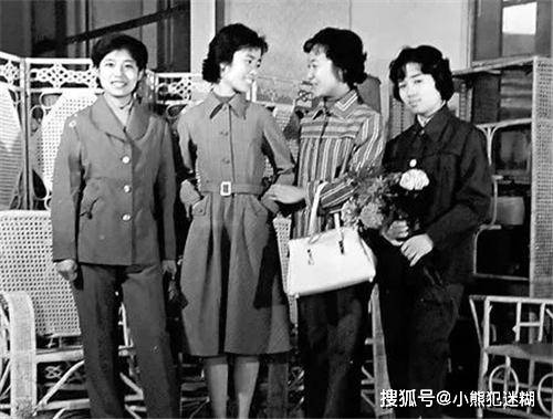 材质|70年代风靡全国的“的确良”，你是否还记得，为什么后来不见了？