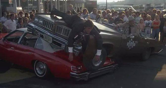 生活|上个世纪票房过亿的欧美喜剧片,哪一部戳中你的笑点