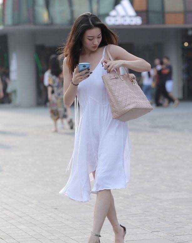 f31fbf68e5964b77974d94a4817e34e3.jpeg