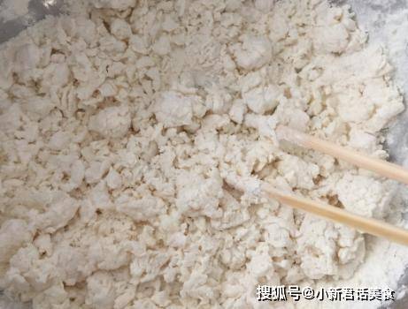 面团|原来葱油饼做法如此简单,掌握3个诀窍,外脆内暄软,层层酥香