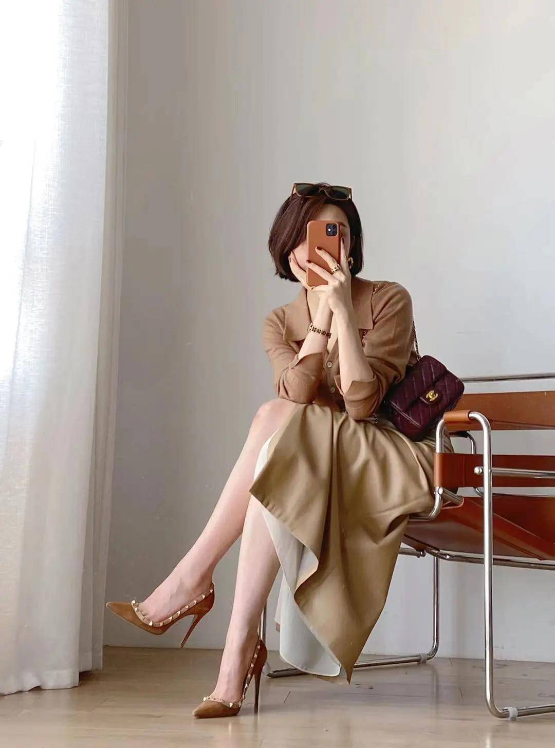 棕色|入卡 素人变女神,试试这7套绝美秋装!