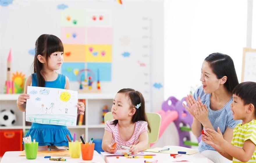 因为|孩子幼儿园如何选？公立还是私立好？看看过来人如何说