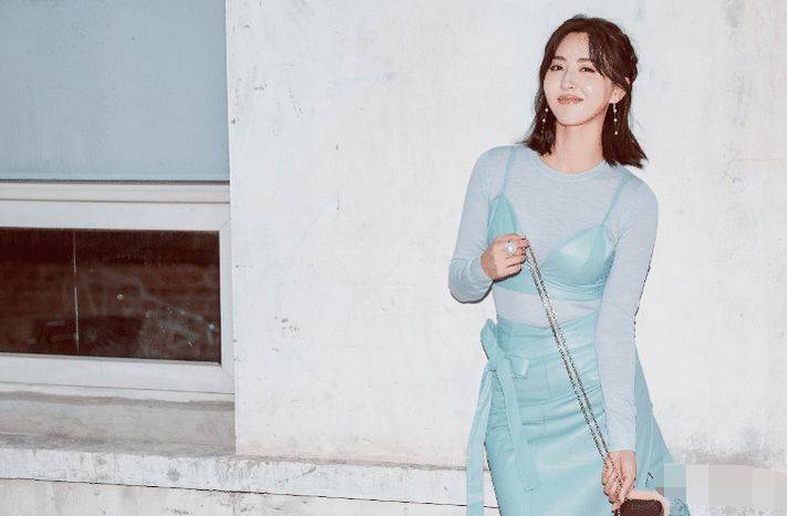 如何成为明星的助理 8a5c547ee0794442840eb4306535ad89.jpeg