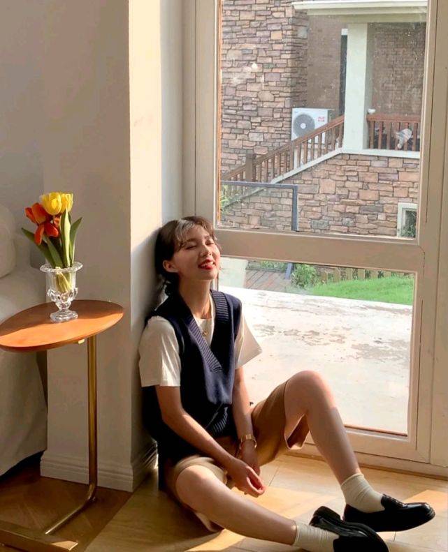 高个子|小个子女生的秋装怎么搭配才好看？