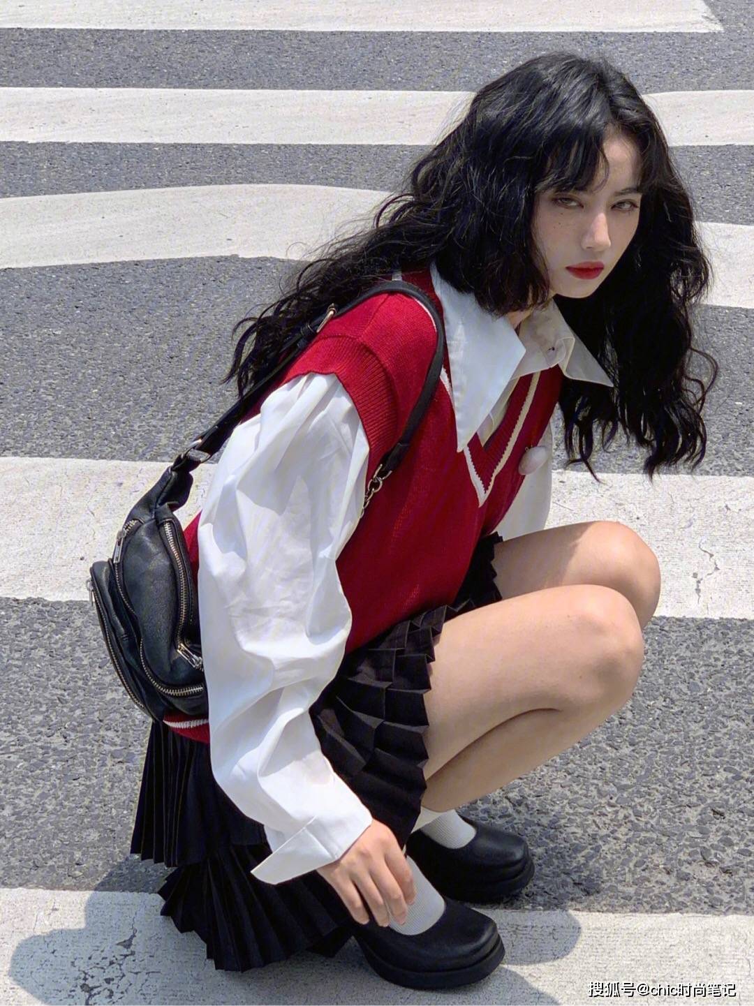 jk|开学不会穿？升级版的校园穿搭，立马吸引小学弟