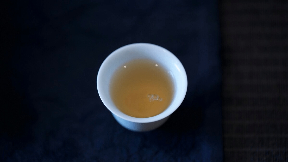 植物|它是肝细胞的“修复器”,一种植物泡水喝,能提高肝功能