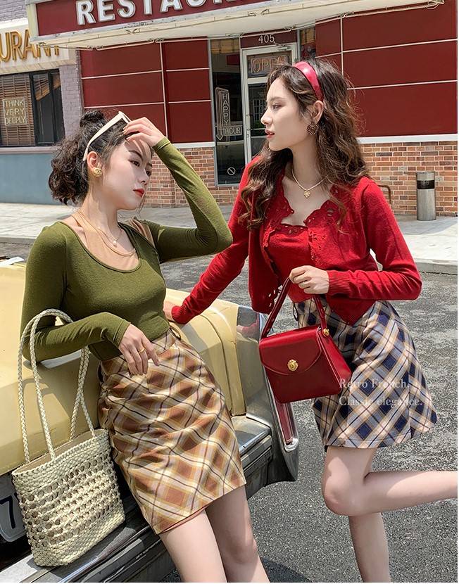 设计|学唐艺昕半身裙配上针织衫,混搭出时髦的美感,穿出属于自己的美