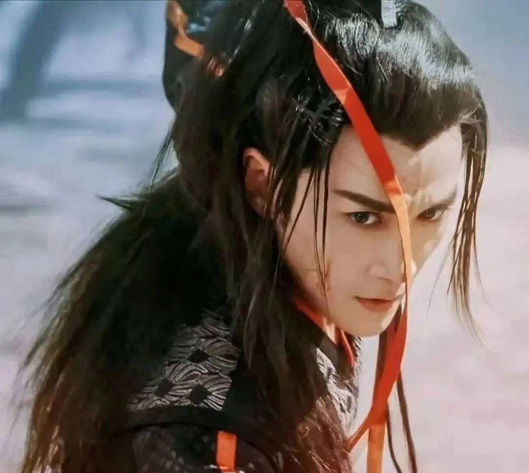 发髻|造型不行就别尬吹了！让这8部剧告诉你，一根发带即可惊艳无数