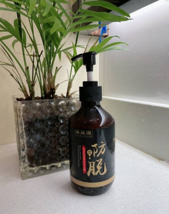 头皮|洗发水并非贵效果才好，这4款洗发水人气高又好用，孕妈都整箱买