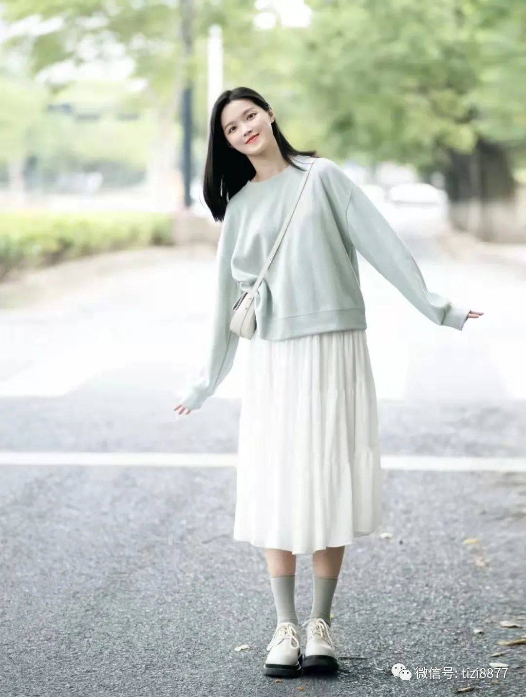 黑色|秋天穿什么衣服搭配好看