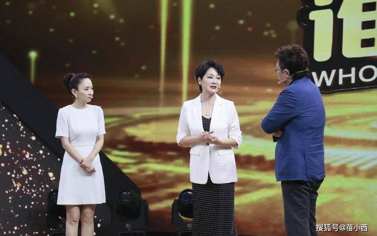 纱裙|王姬剪了沙宣头减龄10岁不止，穿黄色纱裙亮相，像换了个人似的