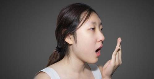 榴莲|肝脏最怕“一种水”,你若喜欢喝,“浇灭”肝火,口臭也冲没了