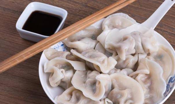 省份|能够代表省份的4种早餐，四川红油抄手，武汉热干面，你想吃哪种