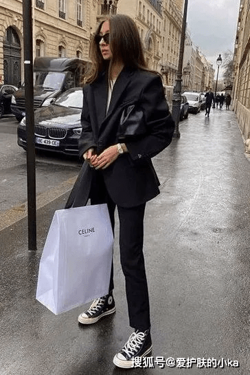 身材|摆脱土味!3步提升衣品?认准这些高级感搭配,简约而不简单