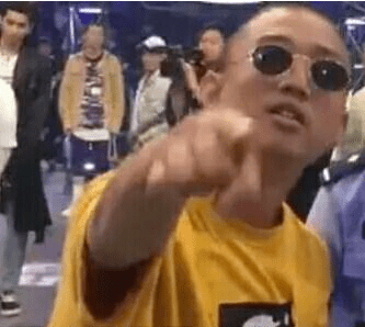 下单|梨形身材买裤子三部曲：下单、上身、退款