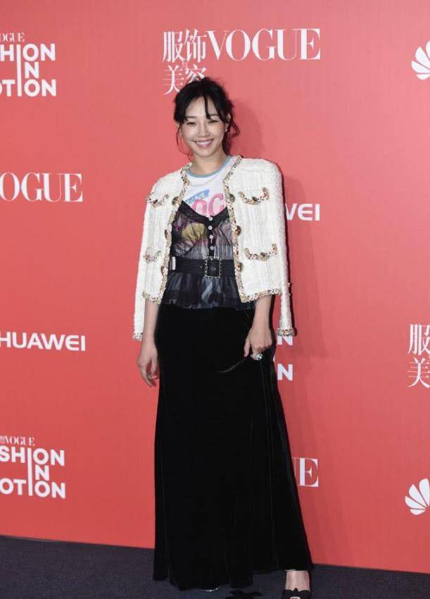 计划|白百何豁出去了,硬凹造型看着好尴尬,网友:不要自暴自弃