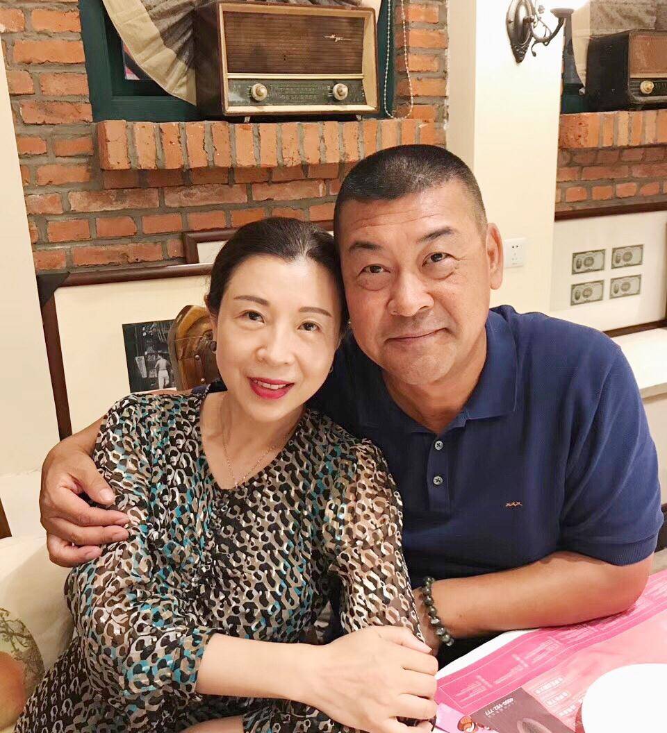 著名演员侯传杲:患过癌,妻子出过车祸,患难夫妻相爱一生