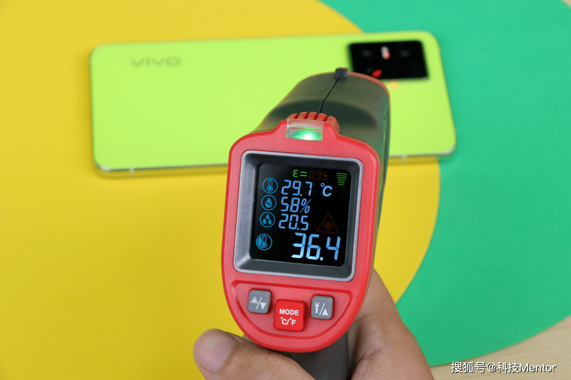 自拍|vivo S10 Pro上手评测：一款将轻薄与自拍做到极致的手机