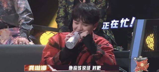 易姐|在吗,你喜欢什么类型的黑怕男孩?
