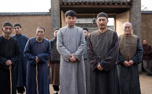 后门|张嘉译在拍摄《白鹿原》时，悄悄地开“后门”为亲戚朋友安排角色