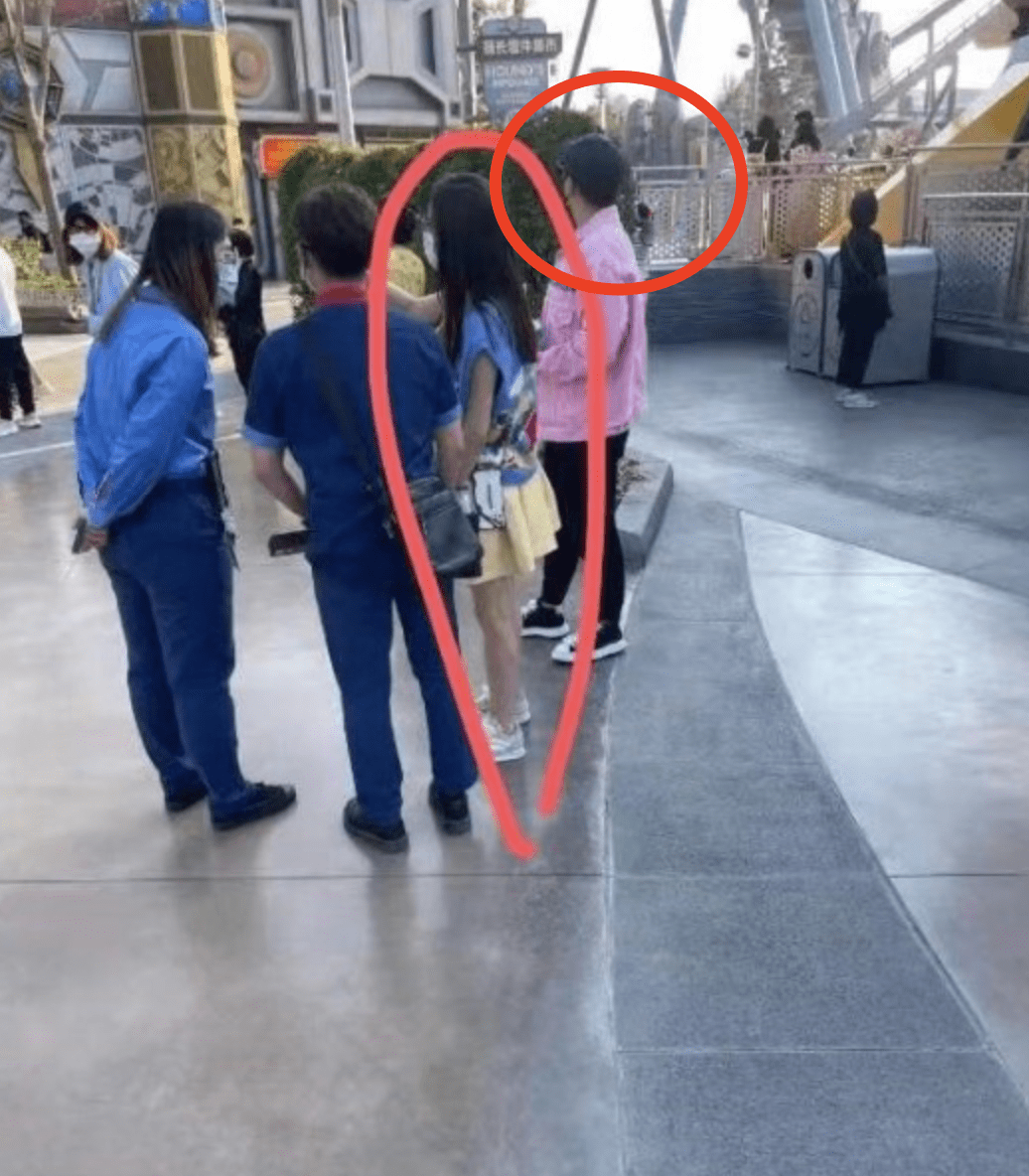 陈思诚|离婚后仍和睦，佟丽娅和陈思诚同游环球影城，愿为儿子放下恩怨
