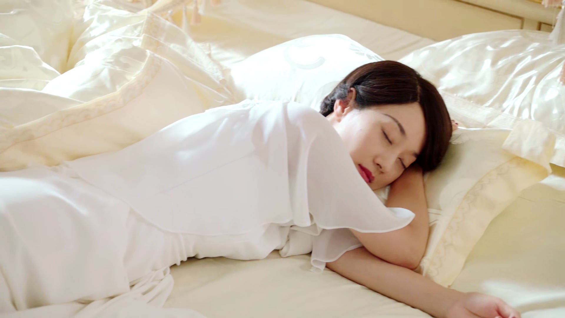 苏雯丽|《旗袍美探》妥妥的一部轻喜剧，不太烧脑，温情洋溢，笑点满满