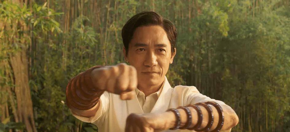 钢铁侠|漫威新英雄来袭！上映3天拿下8亿票房，这位59岁中国演员成最大惊喜