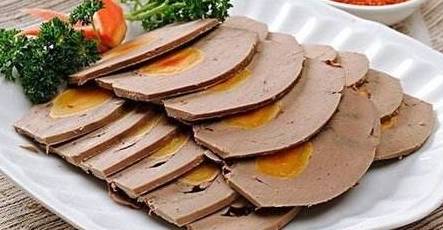 症状|尿酸高的人,若有这3种症状,肾脏可能已受牵连,早发现早治疗