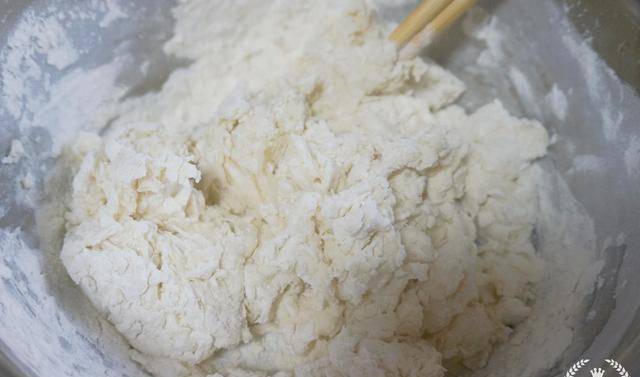 关键|这样活面烙馅饼,皮薄馅大,面软好吃,放凉也不硬