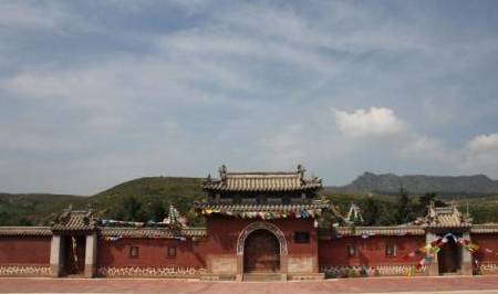 喀喇沁王府的家庙，大喇嘛寺庙之一，内蒙古赤峰市福会寺