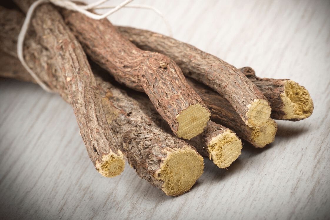 皮肤|谁说湿疹无法根治？让人想不到，一把常见野草就能治湿疹！