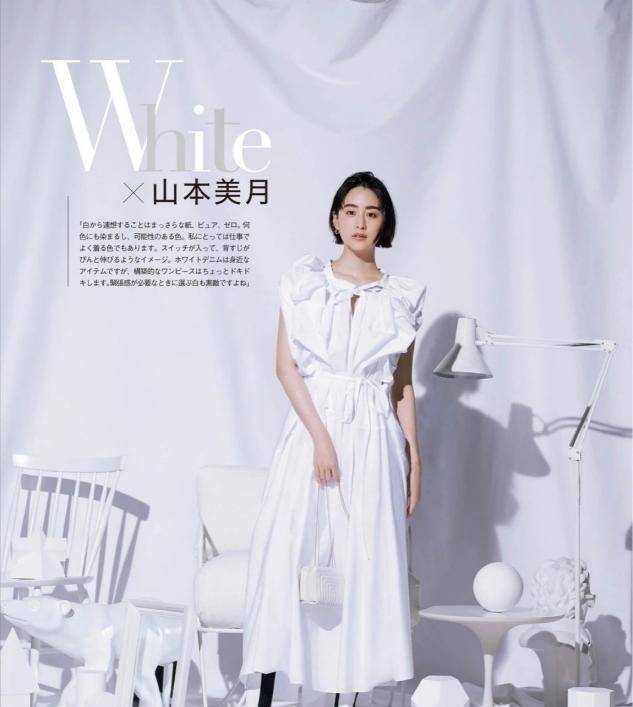 凉鞋|今夏火了一种穿法：“过膝长裙＋低跟鞋”，时髦高级还显腿长