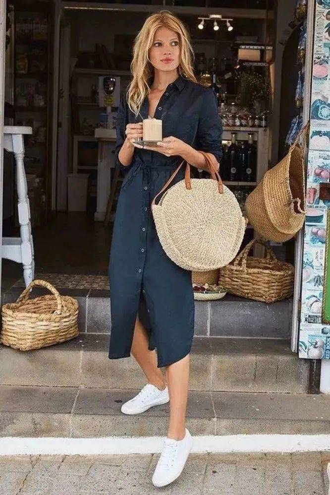 运动鞋|今夏“裙子＋运动鞋”这样穿，真好看！