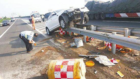 女司机第一次上高速 这些问题需要注意了 高速公路