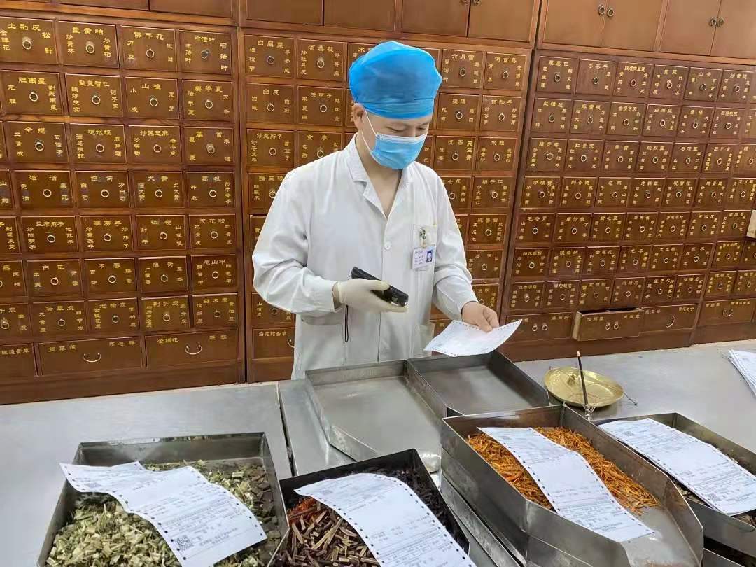 北京中医院老年人看病代挂号高效率服务的简单介绍 北京中医院老年人看病代挂号高效率服务的简单介绍