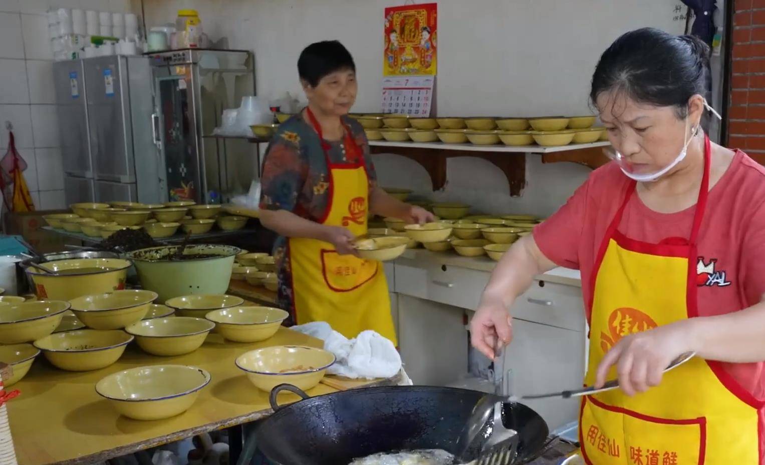 宁波哪有重庆小面吃(宁波有什么好吃的面馆)